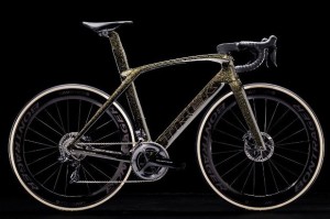 Tk18_Madone_ICON_P1-IMG_0029