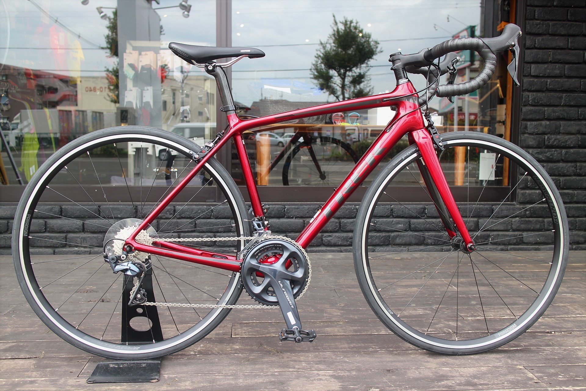 トレック 2019-2020年 EMONDA(エモンダ) SL6 試乗ができる！軽量ハイスペックなカーボンロードバイク | BRENDA仙台南