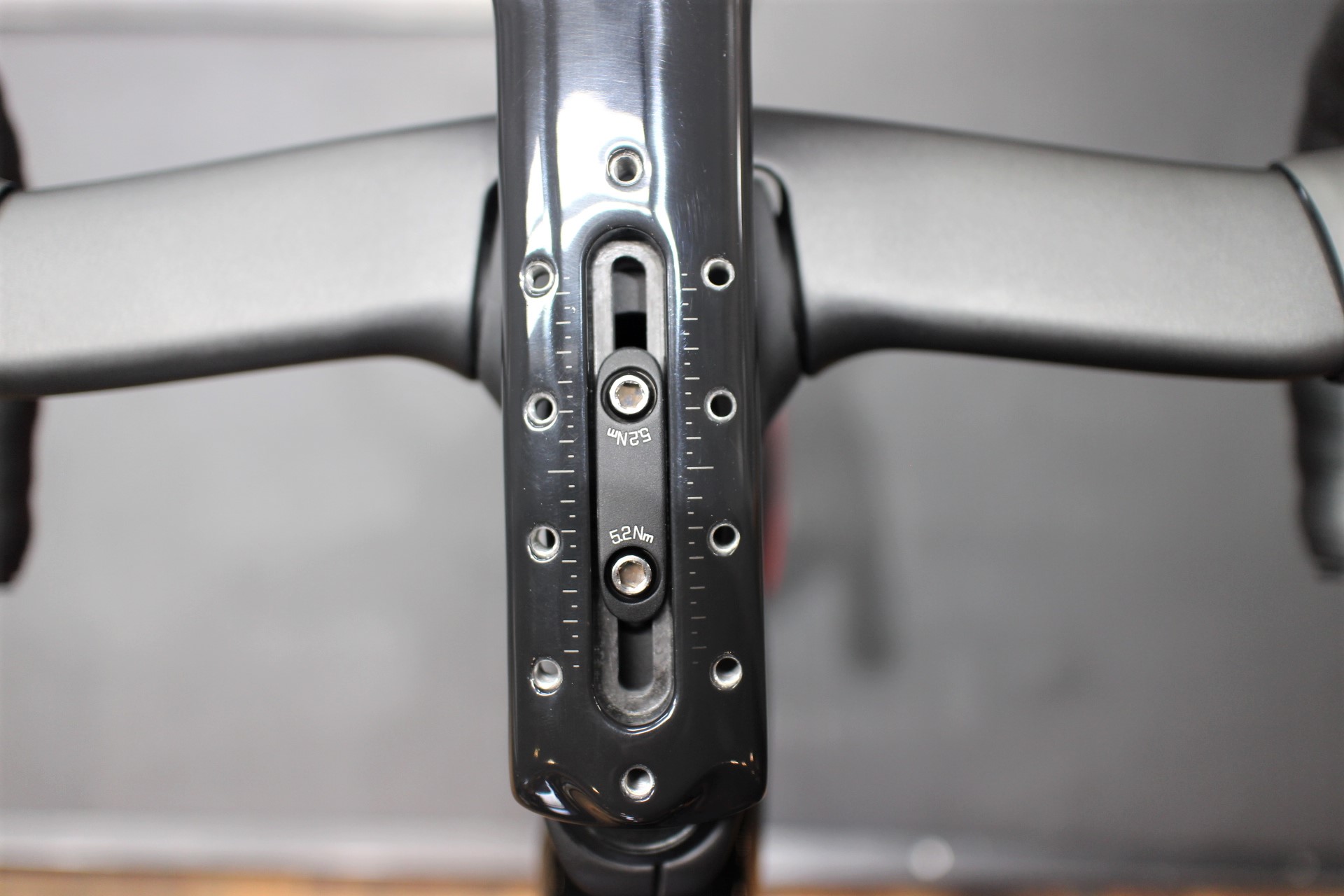 トレック madone SLR DHバー モノエクステンション - トレーニング用品 トレック madone SLR DHバー モノエクステンション - トレーニング用品