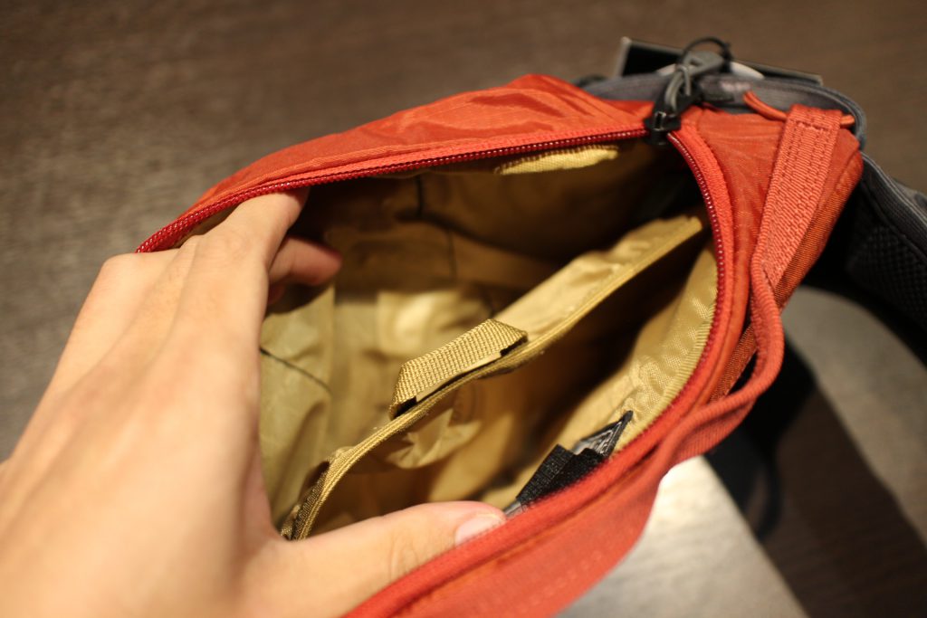 evoc(イーボック)「HIP BAG PRO」小物入れに便利なウエストバッグが入荷！ | BRENDA仙台南店スタッフブログ