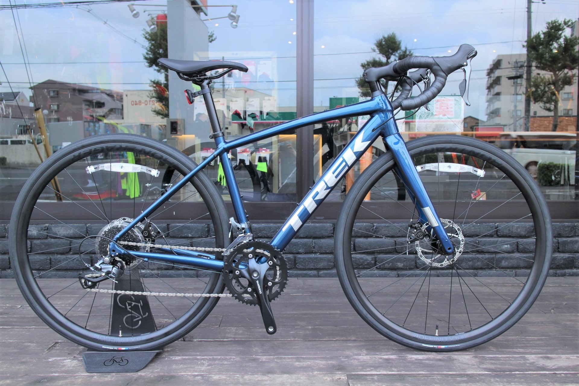 トレックドマーネal2 TREK Domane AL 2 Disc 室内保管 - 自転車